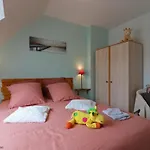 Grande Maison Familiale Avec Sauna Et Jardin - Fr-1-497-136 *