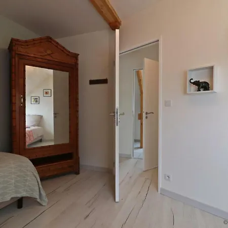 Holiday home Maison Ancienne Avec Sauna, Babyfoot, Billard, Proche Station Thermale Et Foret Domaniale - Fr-1-497-136