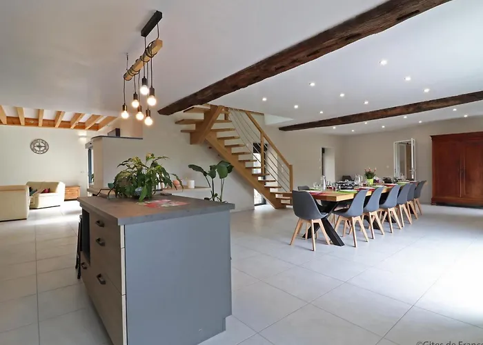 Grande Maison Familiale Avec Sauna Et Jardin - Fr-1-497-136 * La Chapelle d'Audaine