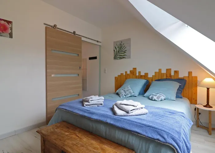 Casa vacanze Grande Maison Familiale Avec Sauna Et Jardin - Fr-1-497-136