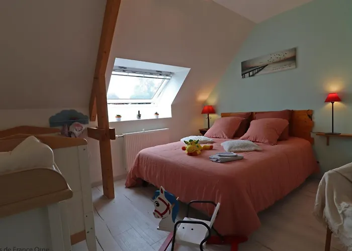 Casa vacanze Grande Maison Familiale Avec Sauna Et Jardin - Fr-1-497-136 *