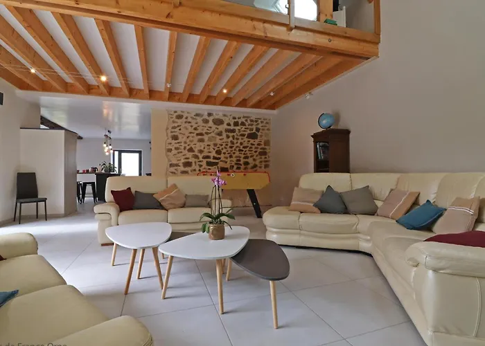 Casa vacanze Grande Maison Familiale Avec Sauna Et Jardin - Fr-1-497-136 La Chapelle d'Audaine